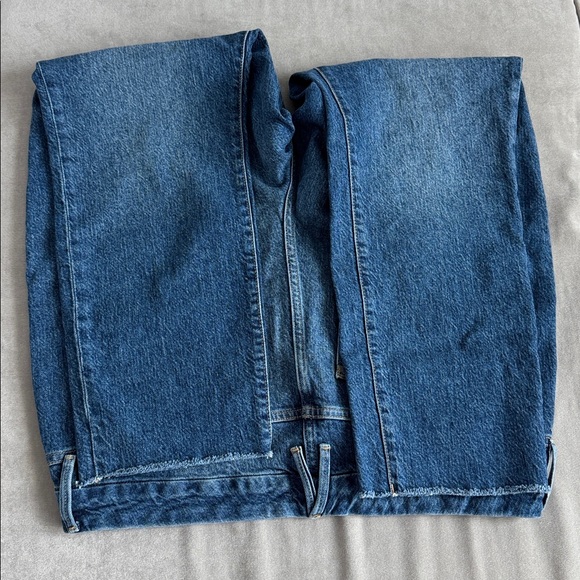 Good American Deep Blue High Rise Straight Jeans - Picture 2 of 5